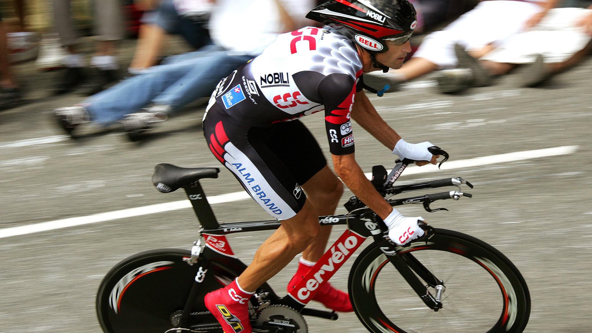 勇士单节爆发奠定胜局,切特闪耀意甲巅峰对决—体育双星夜,激情与荣耀共舞